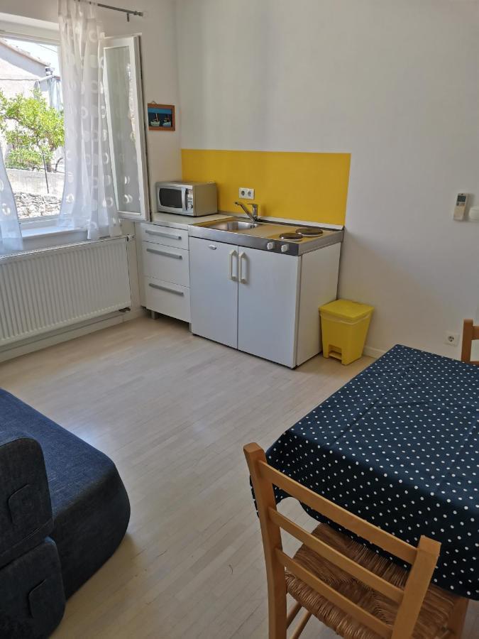 חוואר Apartment Buzolic מראה חיצוני תמונה